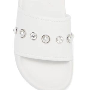 Stuart Weitzman Slides